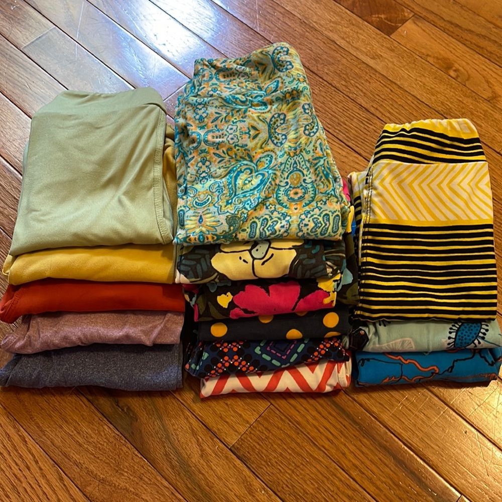 lot of L/XL LulaRoe kids leggings!